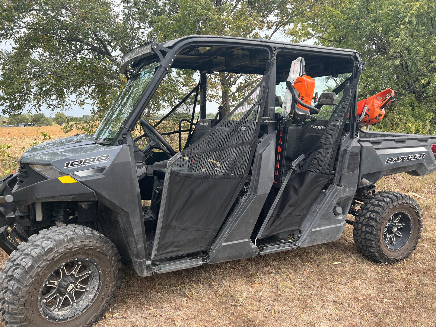 DEAL OF THE DAY!! Lot# 34-37 20" Black Snap-Lok Rotating Tubing and ROPS Kit