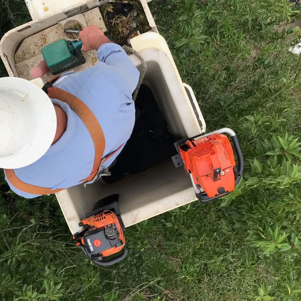 SawHaul Mount for Aerial Bucket Trucks - GearHaul - SH027APB - 20
